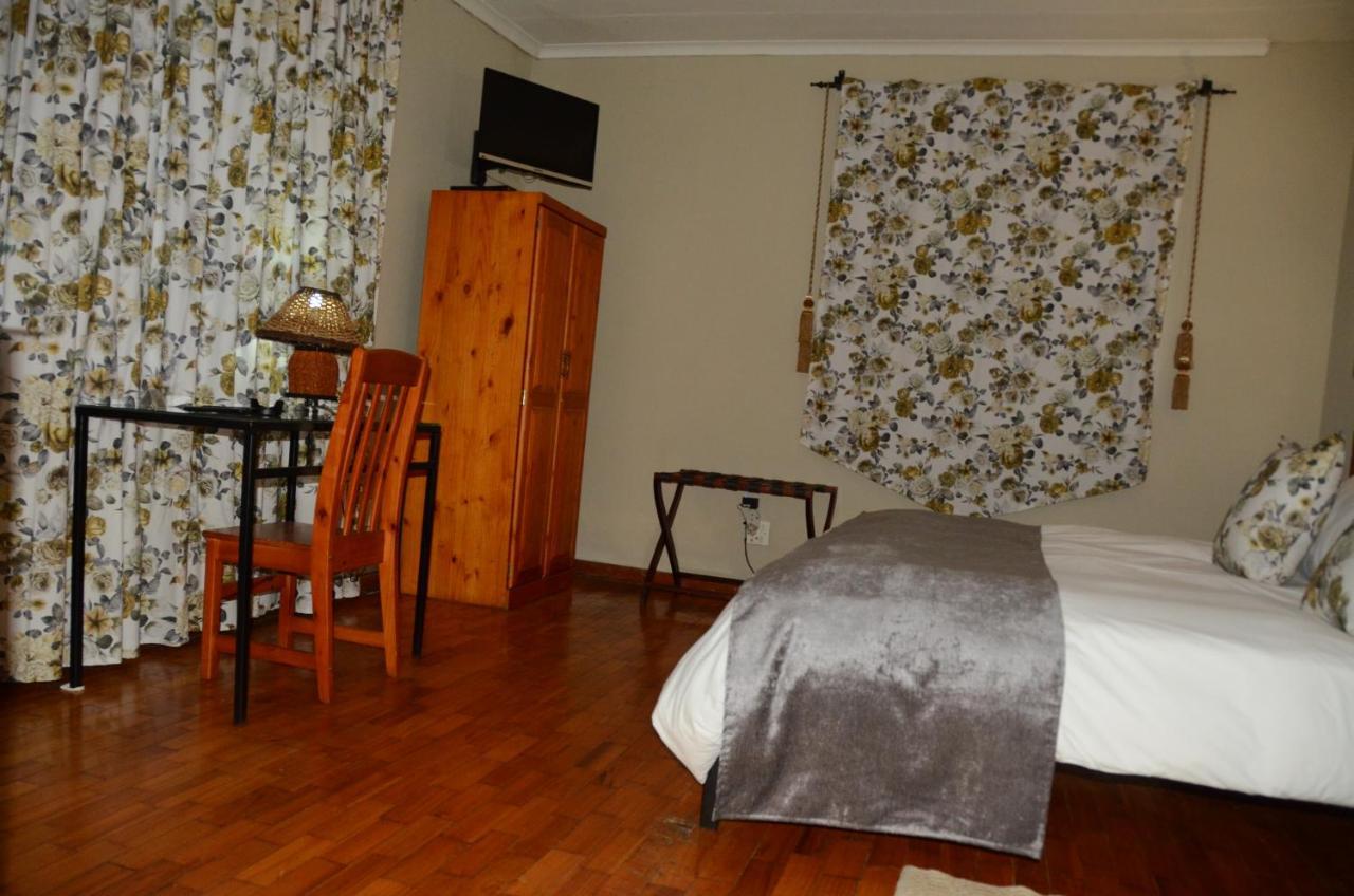 Big Tree Midrand Hotel Eksteriør billede