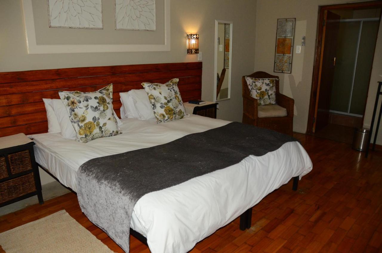 Big Tree Midrand Hotel Eksteriør billede
